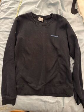 Columbia Women’s Black Crewneck Sweater